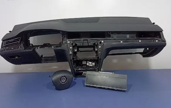 Volkswagen PASSAT CC Dashboard 