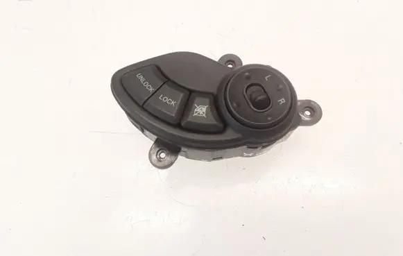 Hyundai Santa Fe Wing mirror switch 9353026000 9353026020 9353026030