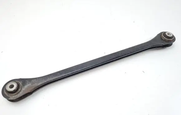 BMW 2 F46 Rear control arm 6851571