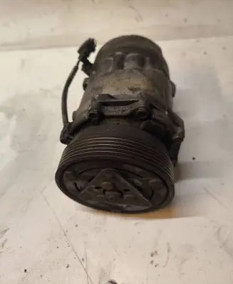 Skoda Octavia Mk1 (1U) Air conditioning (A/C) compressor (pump)
