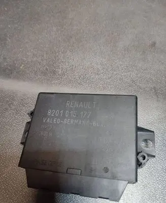 Renault Master III Parking PDC control unit/module 8201015177