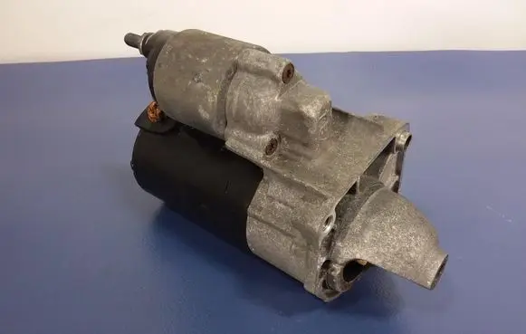 Alfa Romeo Giulietta Starter motor 51804744