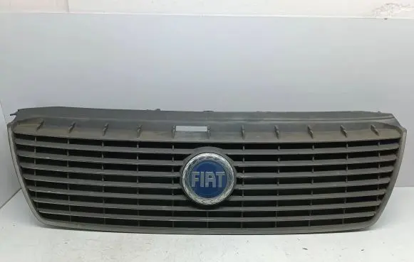 Fiat Croma Front grill 735407861 735387358