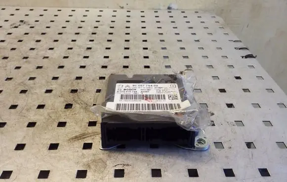 Peugeot 3008 I Airbag control unit/module 9666775480 0285010704