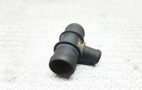 Volkswagen Transporter - Caravelle T4 Engine coolant pipe/hose