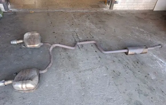 Muffler/silencer