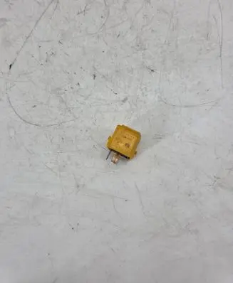 BMW 5 E34 Other relay V23134Z1014 8366282