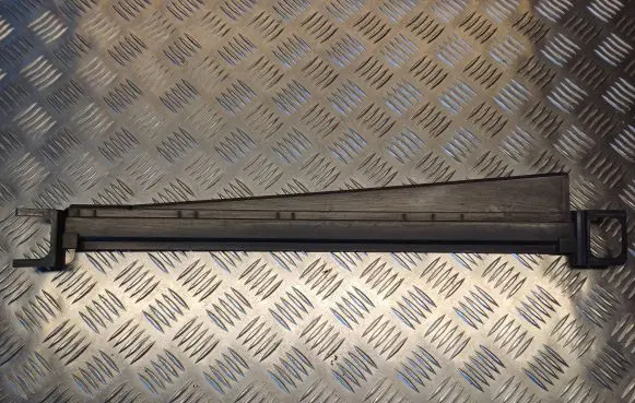 Renault Clio III Top upper radiator support slam panel 8200754604