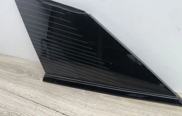 Peugeot 2008 II Rear side glass trim 9825737780