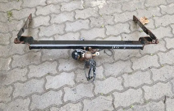 Nissan Note (E11) Detachable towbar 