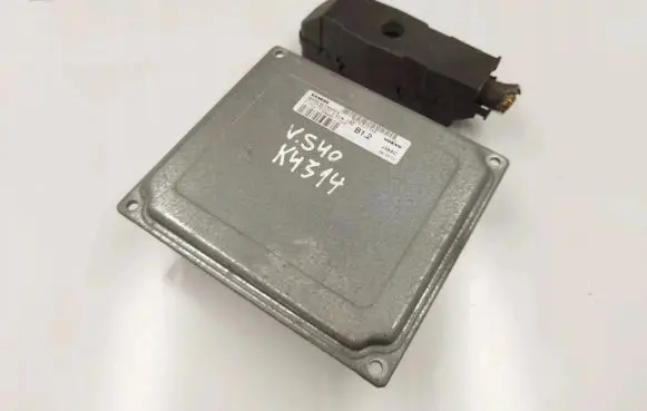 Volvo S40 Engine control unit/module ECU S122185001 30743219AA