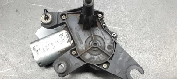 Renault Modus Rear window wiper motor 8200313354A