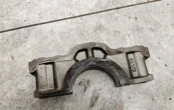 Mercedes-Benz R W251 other engine part A6420110311