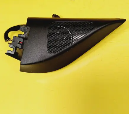 Volkswagen PASSAT B6 Front door high frequency speaker 3C0837993 3C0035411