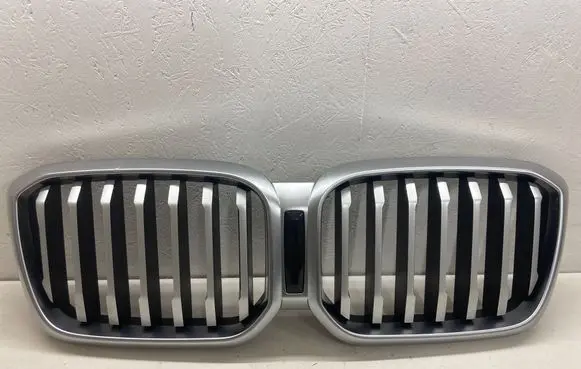 BMW X3 G01 Front grill 10627111 40505404
