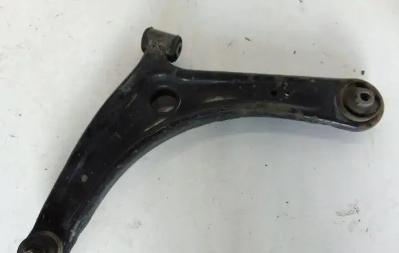Citroen C4 Aircross Front control arm