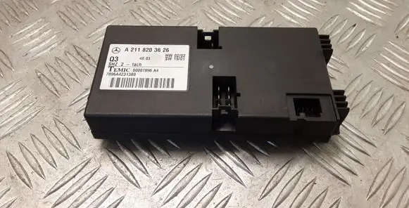 Mercedes-Benz E W211 Seat control module A2118203626