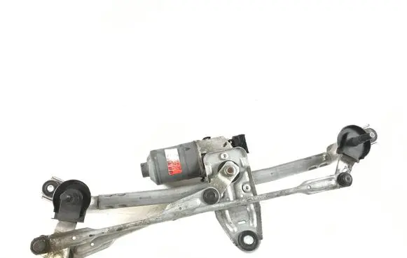 Hyundai Santa Fe Front wiper linkage and motor F00S510411