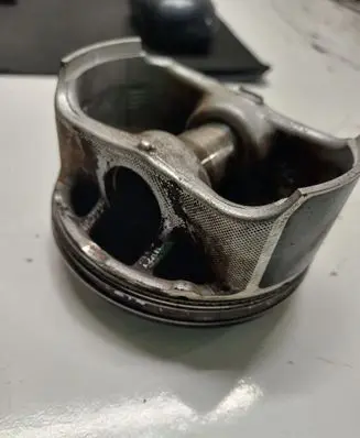 Mazda CX-5 Piston 089233