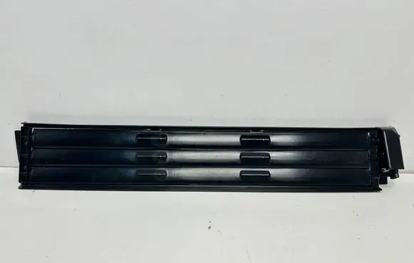 Land Rover Range Rover Sport L461 Intercooler air guide/duct channel N9X28475A