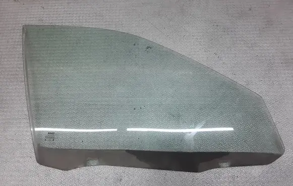 Seat Toledo II (1M) Front door window glass four-door