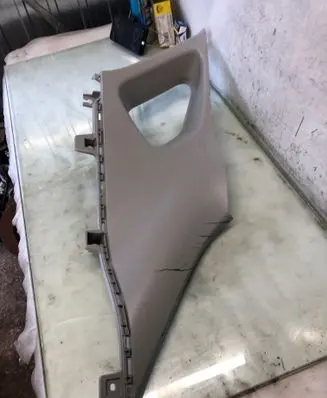 Hyundai Kona II (D)pillar trim (top) 85860be000
