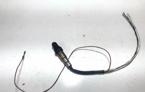 Audi A2 Lambda probe sensor 0281004042 0281004043
