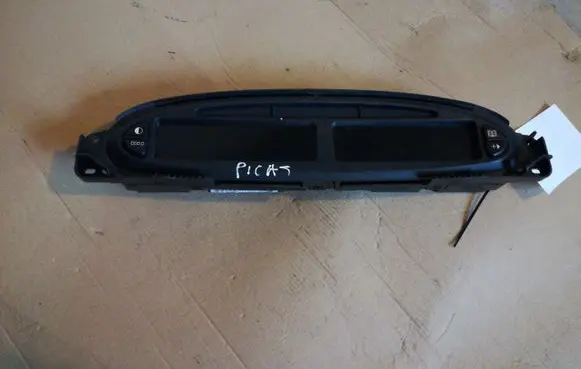 Citroen Xsara Picasso Speedometer (instrument cluster) 9661734780