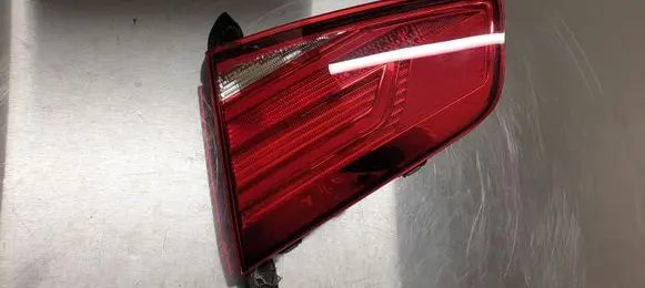 Volkswagen PASSAT B8 Tailgate rear/tail lights 3G9945093E