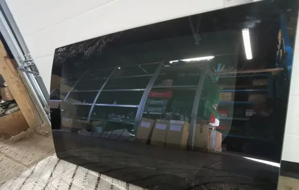 Chrysler Voyager Sliding door window/glass 04894591AC