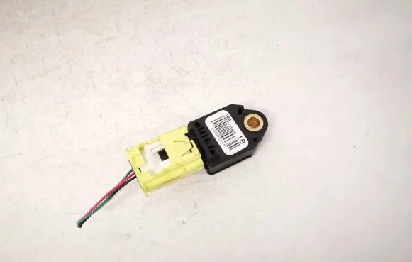 Toyota Verso Airbag deployment crash/impact sensor 8983105020 89831-05020