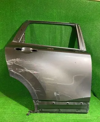 Honda CR-V Rear door