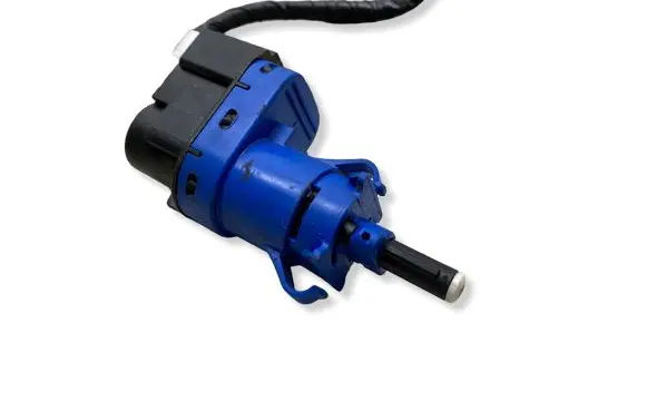 Mazda CX-3 Brake pedal sensor switch 