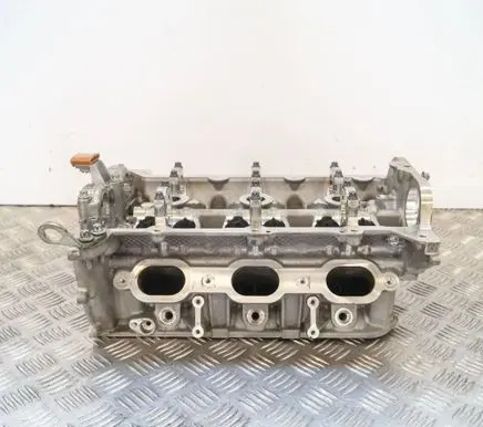 Porsche Macan (95B) Engine head 946104105AR
