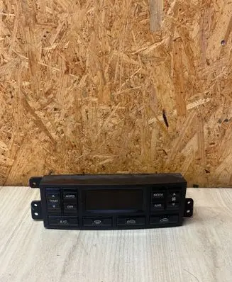 KIA Sorento Climate control unit 3E100