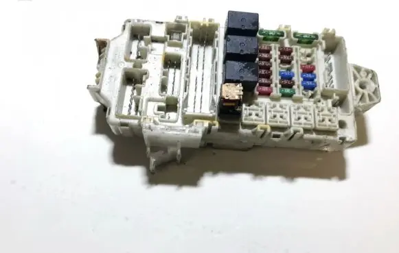 Mitsubishi Grandis Fuse box set 406010873 40601-0873