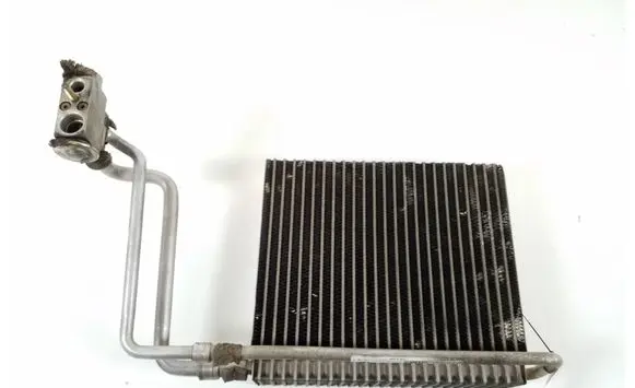 Mercedes-Benz Vito Viano W639 Air conditioning (A/C) radiator (interior) A0018305758