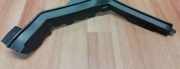 Front bumper mounting bracket