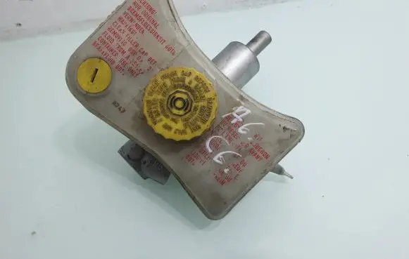 Audi A6 S6 C6 4F Master brake cylinder 8E0611301G