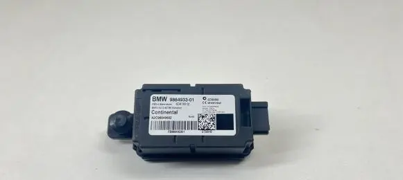 BMW X3 G01 Antenna control unit 9864933