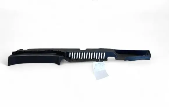 Volvo XC90 Fender end trim 31371764