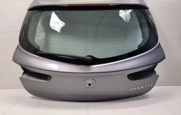 Alfa Romeo Giulietta Tailgate/trunk/boot lid