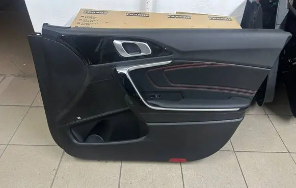 KIA Ceed Front door card panel trim 82386J7000 82370J7000