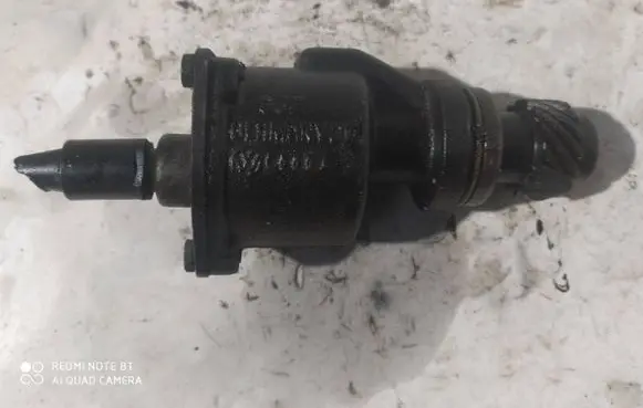 Seat Alhambra (Mk1) Vacuum pump 028207A