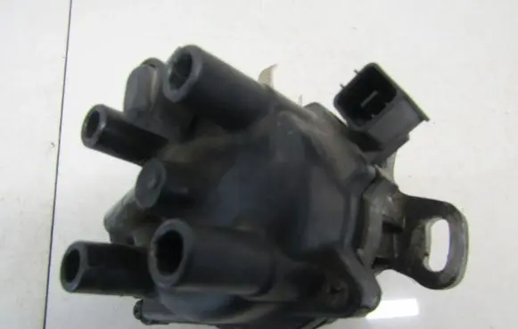 Mazda 121 Spark distributor D4T8902 D4T89-02
