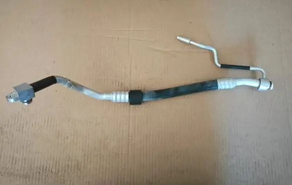 Audi A4 S4 B9 Air conditioning (A/C) pipe/hose 8W1820740F