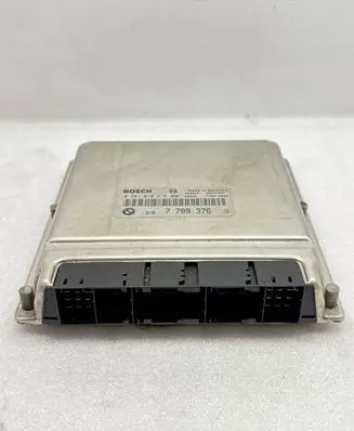 BMW 5 E39 Engine control unit/module 7789376