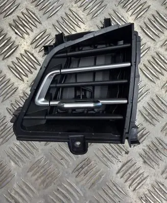 Audi Q4 e-tron Dashboard air vent grill cover trim 89C820901A