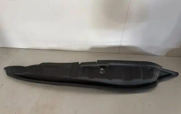 Dodge Durango Fender foam support/seal 68084037A