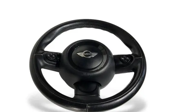 Mini Cooper Countryman R60 Steering wheel 6782595 6782596 9806258